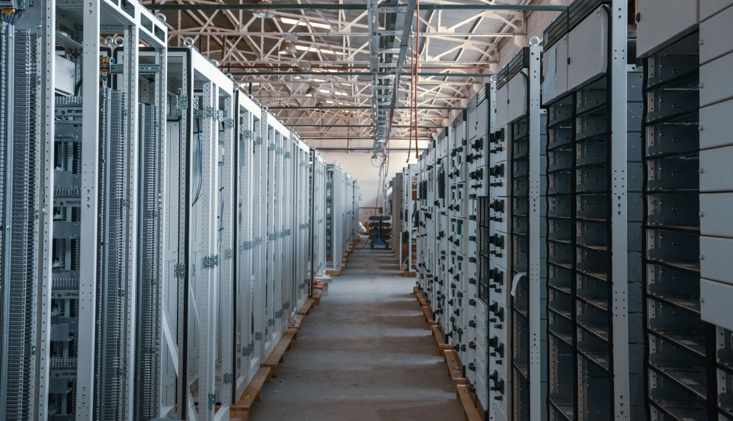 ITSM vs ITOM: Where They Differ and Where They Overlap